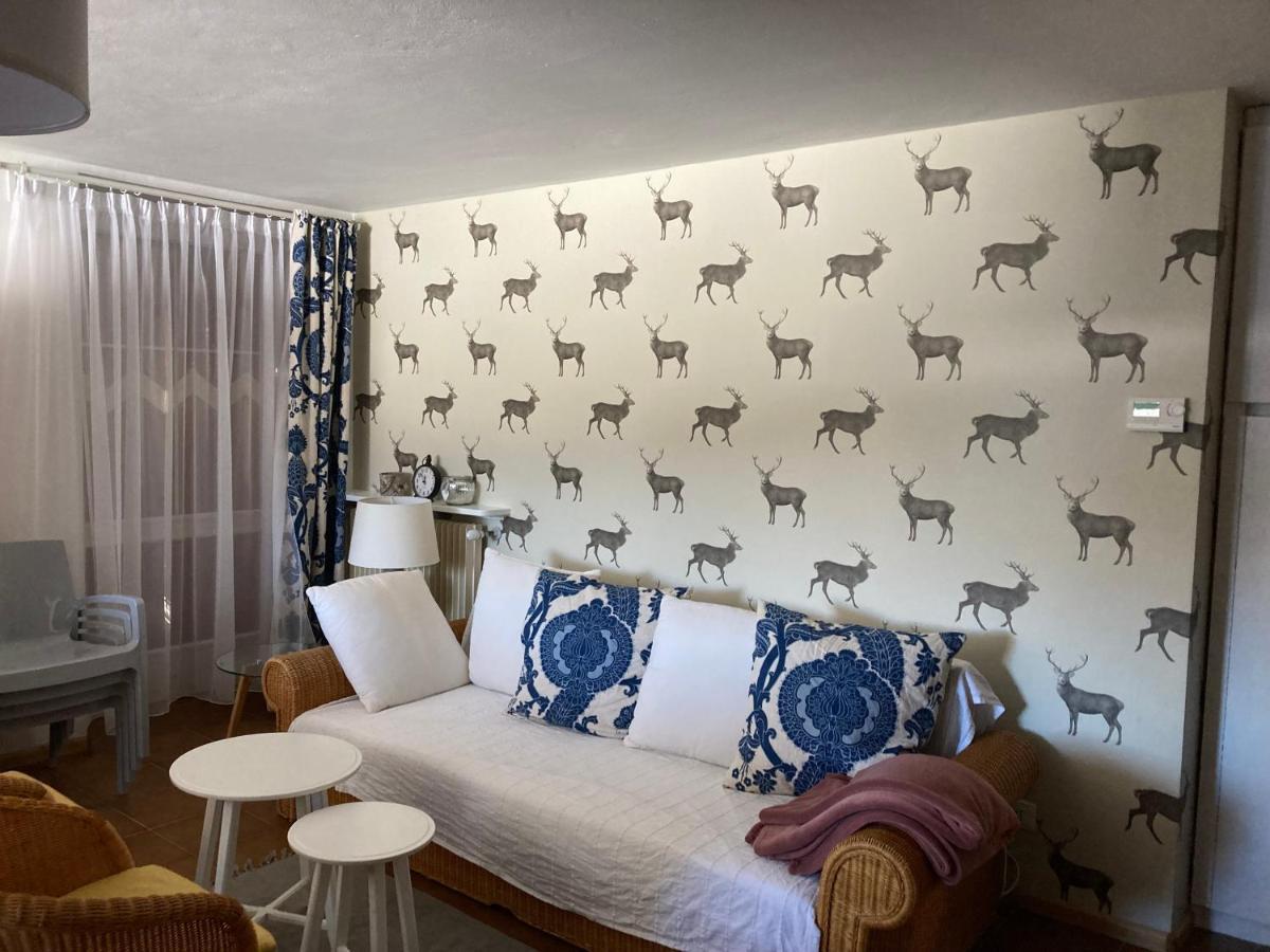 Renoviertes Apartment Mit Terrasse An Der Piste Mit Kostenlosen Wifi Карецца-аль-Лаго Экстерьер фото